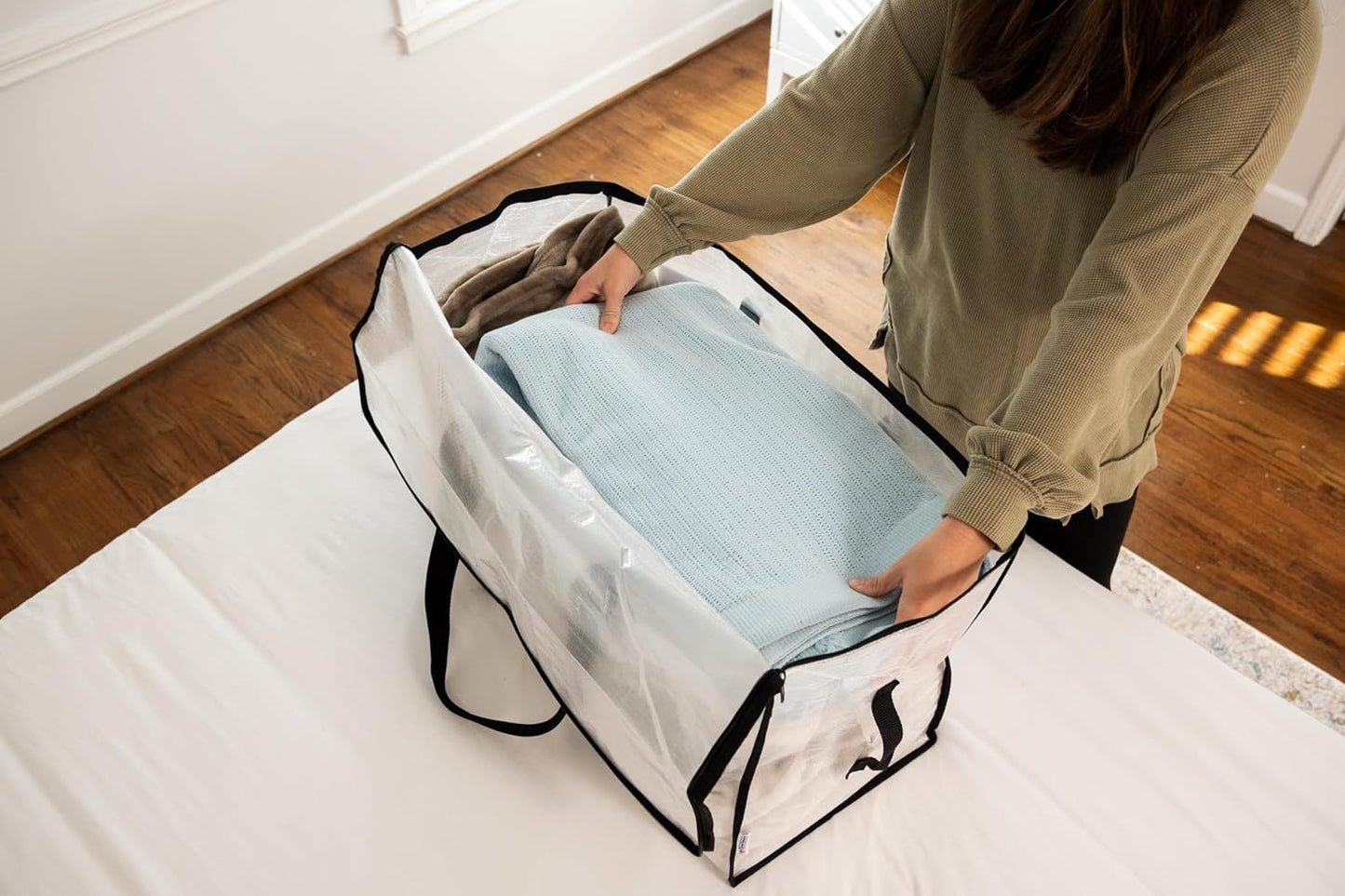 ClearSpace Heavy Duty Moving Bags - Water Resistant Storage Bags with Backpack Straps, Zippers and Handles - Large Moving Boxes for College Dorm, Travel, Closet Organization - 6 Pack, Clear
